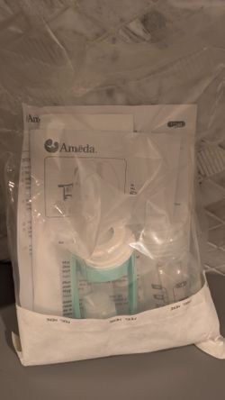 Manual Beast Pump And Plastic Milk Bottle Variety