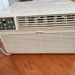 In- wall AC unit