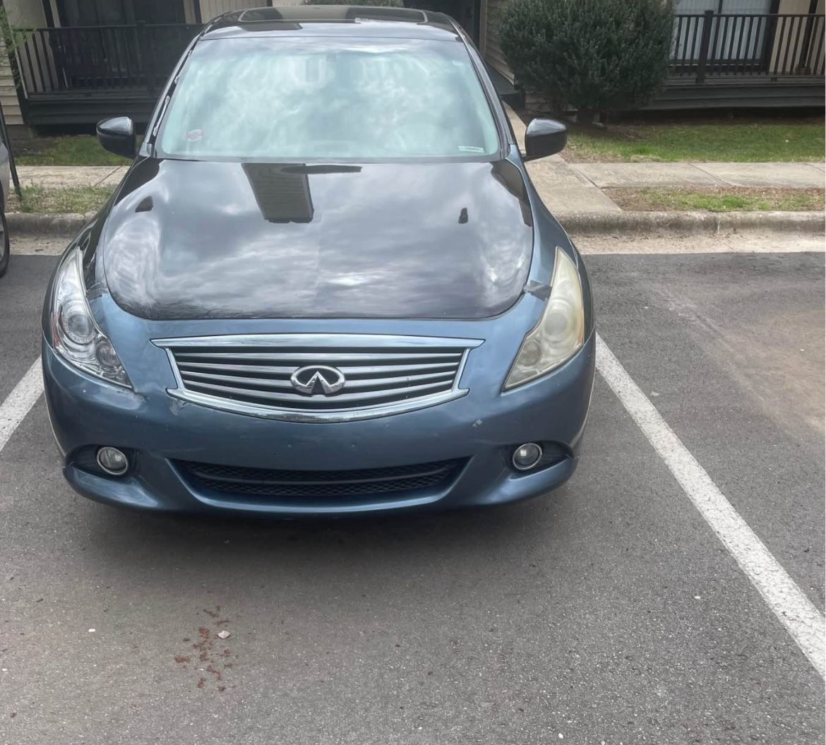 2012 Infiniti G37x