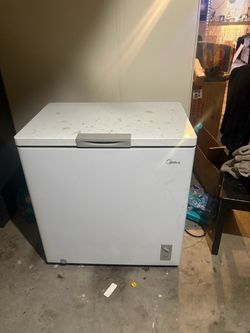 Midea chest freezer