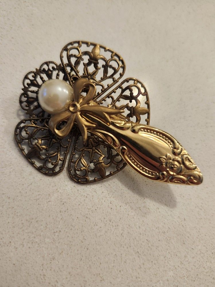 Vintage Brooch