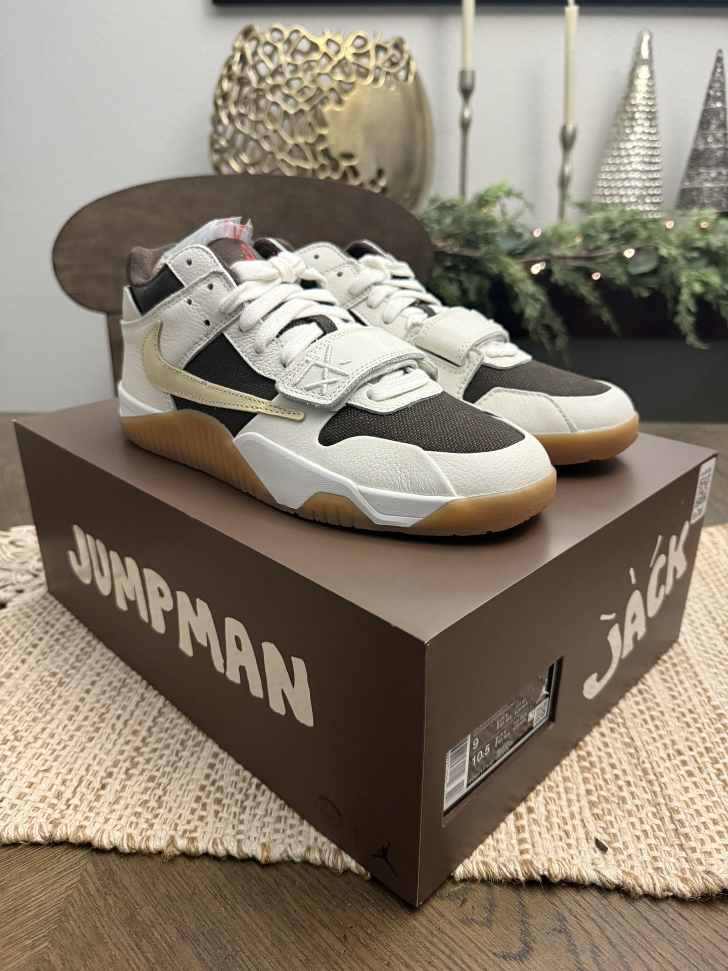 Travis Scott Jumpman Jack Sail Size 9 M