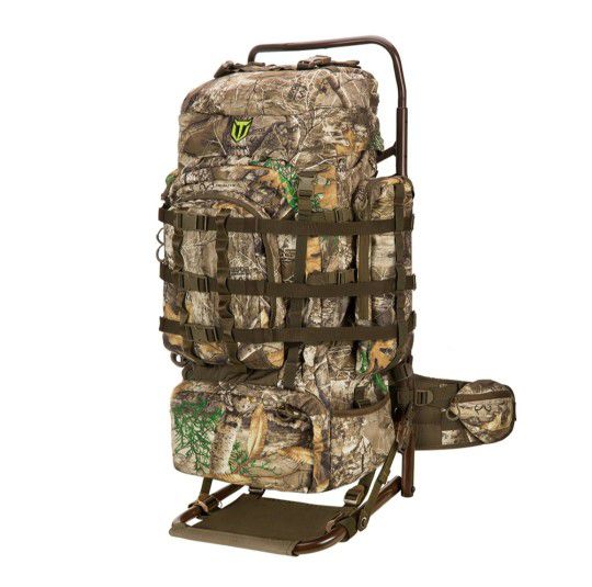  Bug Out Back. Camping Hiking Travel And Hunting  Backpack  ( Only Used 2 Times )