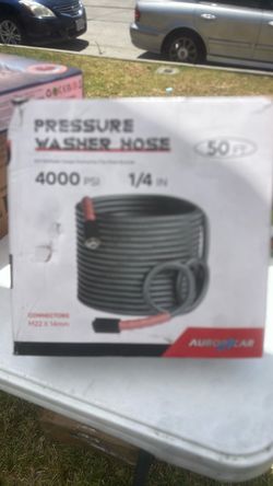 Aurora car. Pressure washer hose