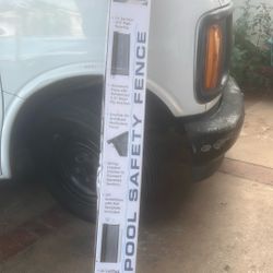 Pool Safety Fence 