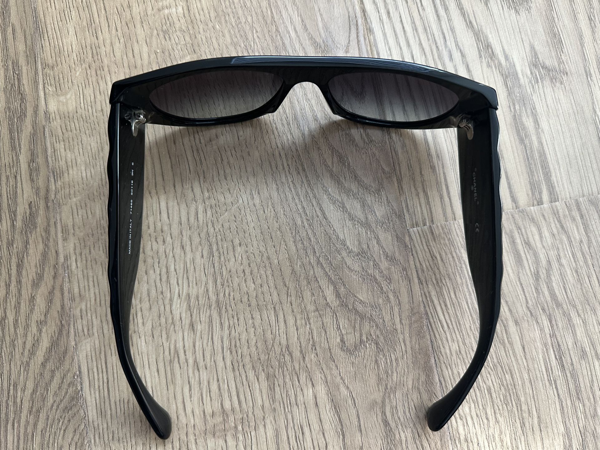Authentic Chanel Acetate Quilted CC Pilot Black Mini CC Lens 