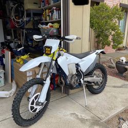 Husqvarna FE 350 