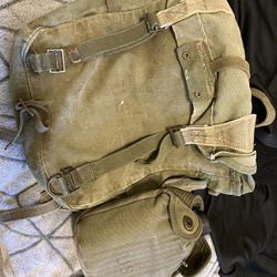 WW2 Kroehler Fieldpack w/ Wesco Canteen 