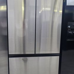 Brand New Samsung Bespoke, 30cu Door in Door Ice Maker 3 Door Refrigerator Fridge With Warranty 