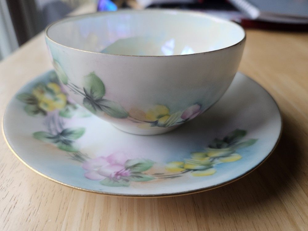 Tea Cup - Vintage 