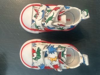 Converse baby shoes