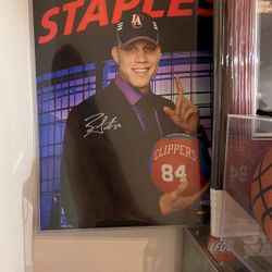 Upper Deck Authentic UDA Clippers Black Griffin 16x20 Signed Rookie Photo With Matching COA