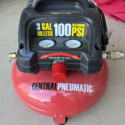 Central Pneumatic 100 PSI air compressor