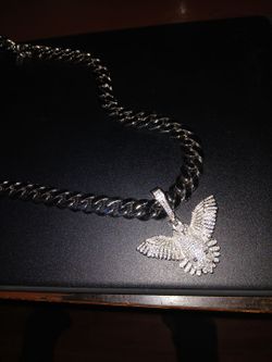 22 inch cuban with iced  out owl