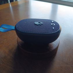 Small Speaker 