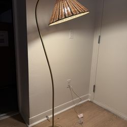 Threshold Floor Lamp