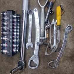 Hand Tools 