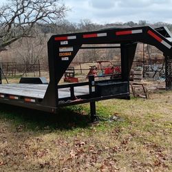 New Gooseneck Flatbed 