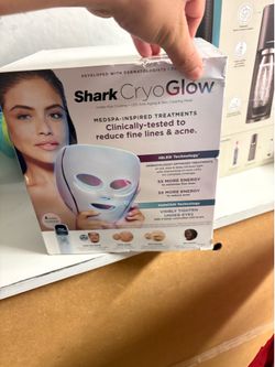 Shark CryoGlow™ LED Face Mask in Rose Glow