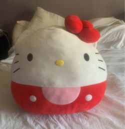 Hello Kitty XL squishmellow Sanrio