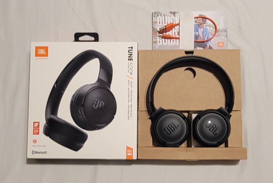 JBL Tune 520BT Headphones