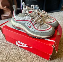 Grade school Nike Airmax
