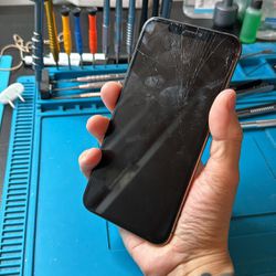 iPhone Xs Max Screen And Lcd Replacement $55