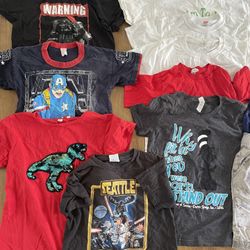 Boys Size 6 Clothes Bundle – 9 T-Shirts + 2 Shorts, LEGO & Superhero  Bundle of gently used boys’ size 6 clothes, perfect for everyday wear: 	•	9 T-sh