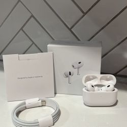 Apple AirPod Pro 2 ! BRAND NEW! Active Noise Cancelation With USB-c Charger (white) 