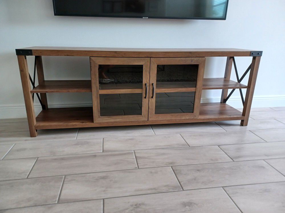 Tv Stand 70"