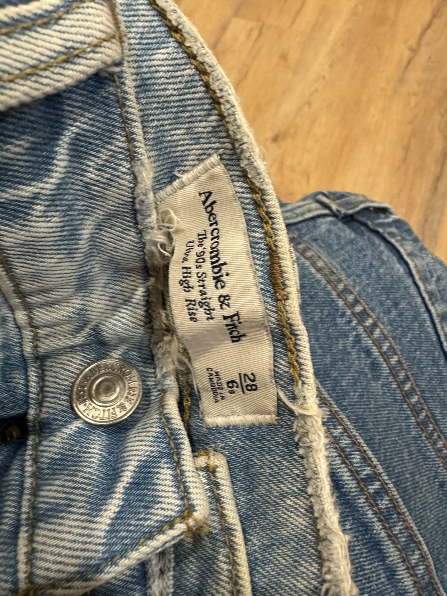 FREE USED CLOTHES MUST TAKE ALL