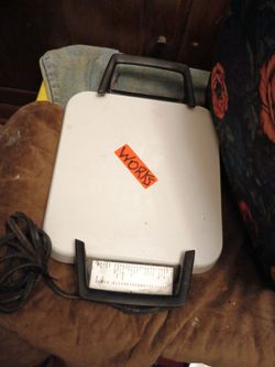 Electric skillet