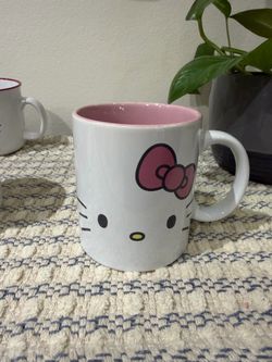 Hello kitty cup