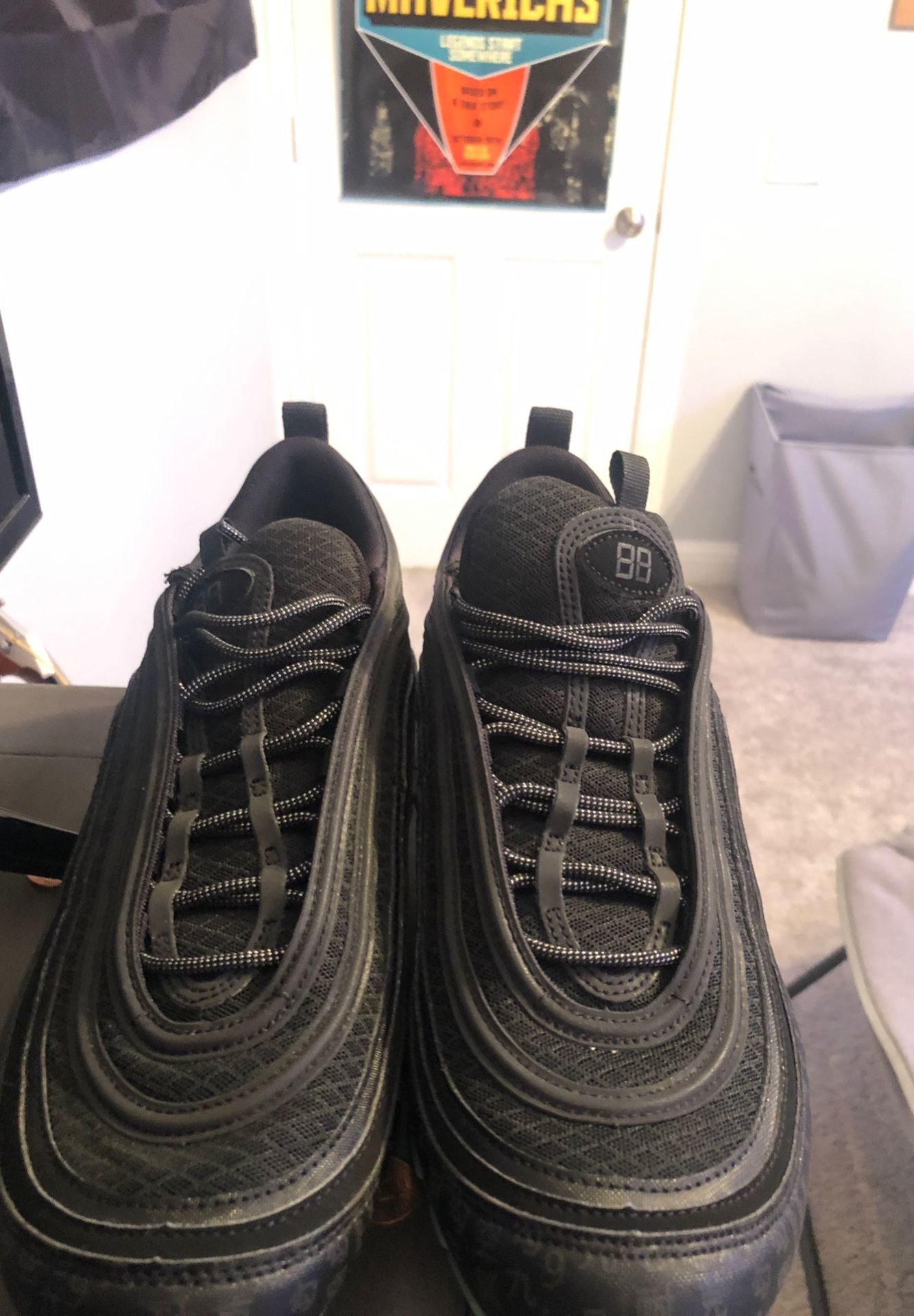 Air Max 97 glow in the dark/ reflective size 11