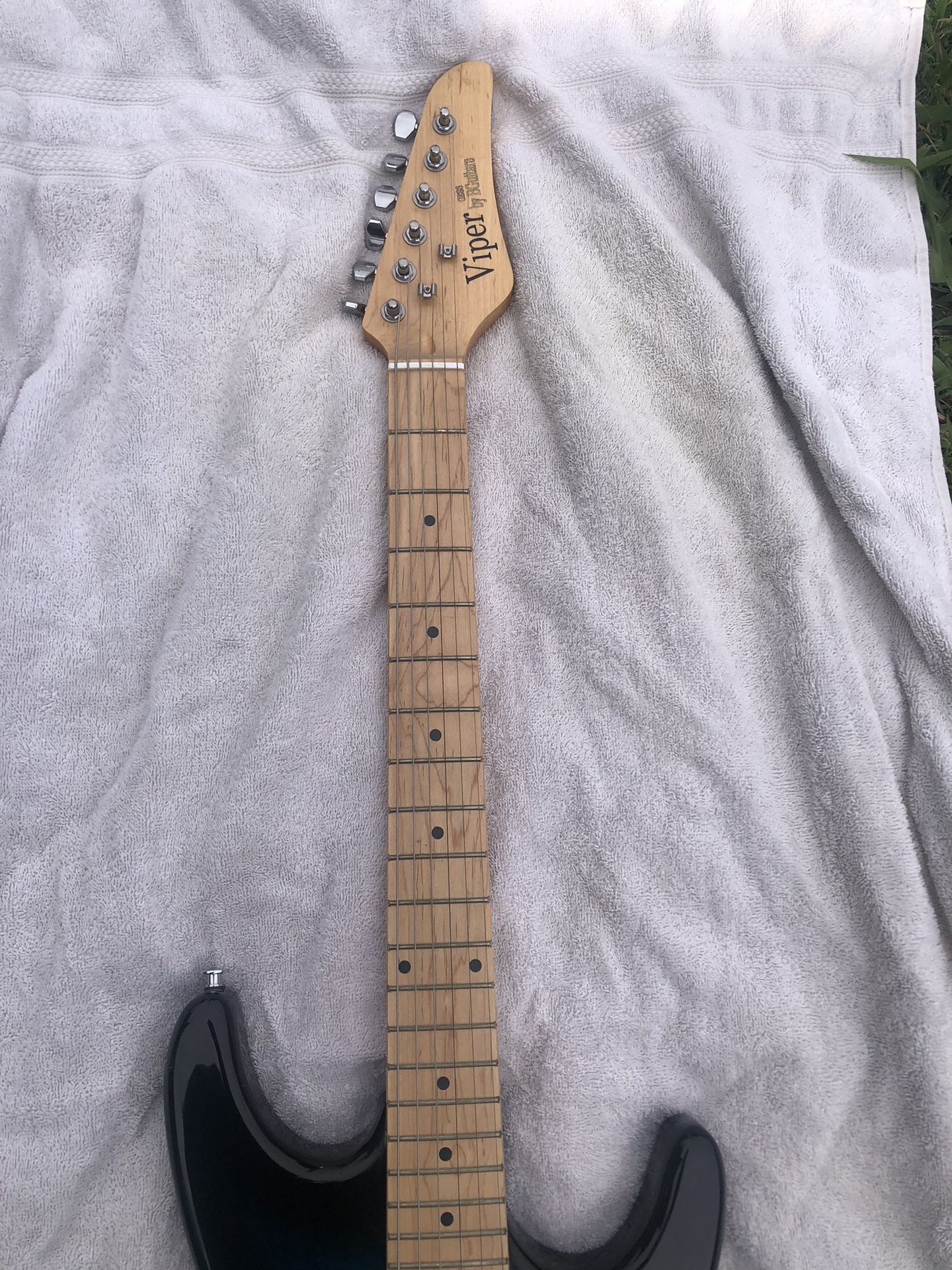 Viper Guitar