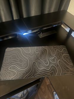 Gaming mouse pad
