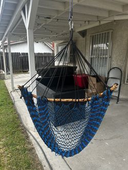HANGING HAMMOCK SWING
