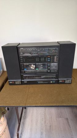 Vintage Phono Player / Duel Cassette / AM-FM Radio