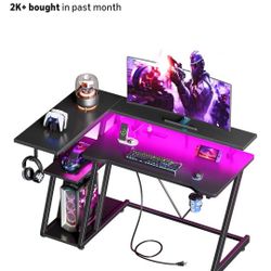 Brand New  Gaming/desk 