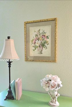 Floral wall art. 17x19 Romantic
Vintage Style