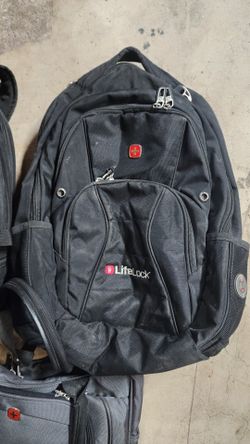 3 Swiss grear bags backpacks