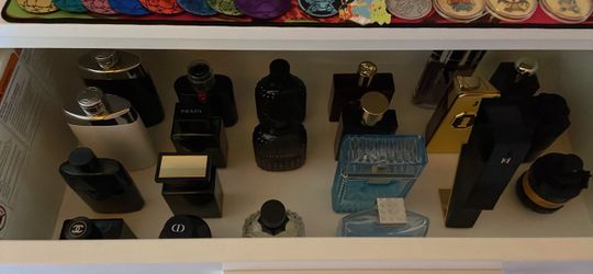 Men’s cologne