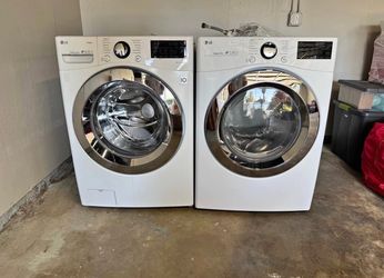 LG Front Load Washer and Dryer Set