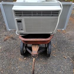 Air Conditioner Ice Cold Kenmore Very Clean 