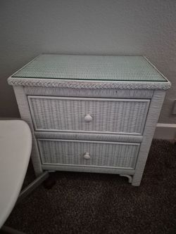 White Wicker 2-Drawer Nightstand with Glass Top