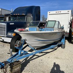 1981 Rinkerbuilt Boat