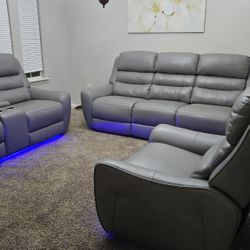 Beautiful Reclining Couch Set