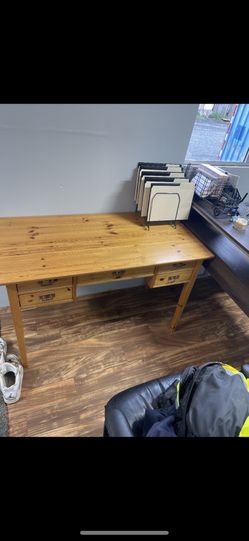 Small Office Desk