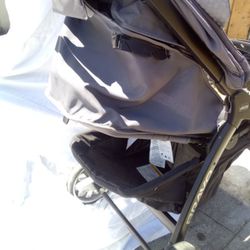 Chicco Stroller & Car Seat Gray And Black Pattern 