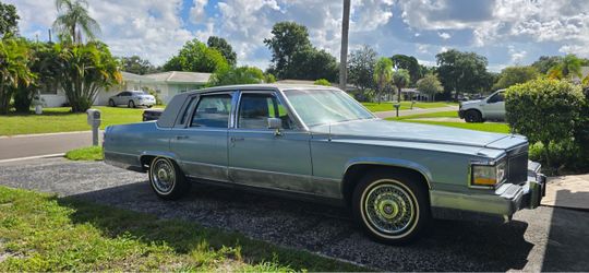 1991 Cadillac Brougham